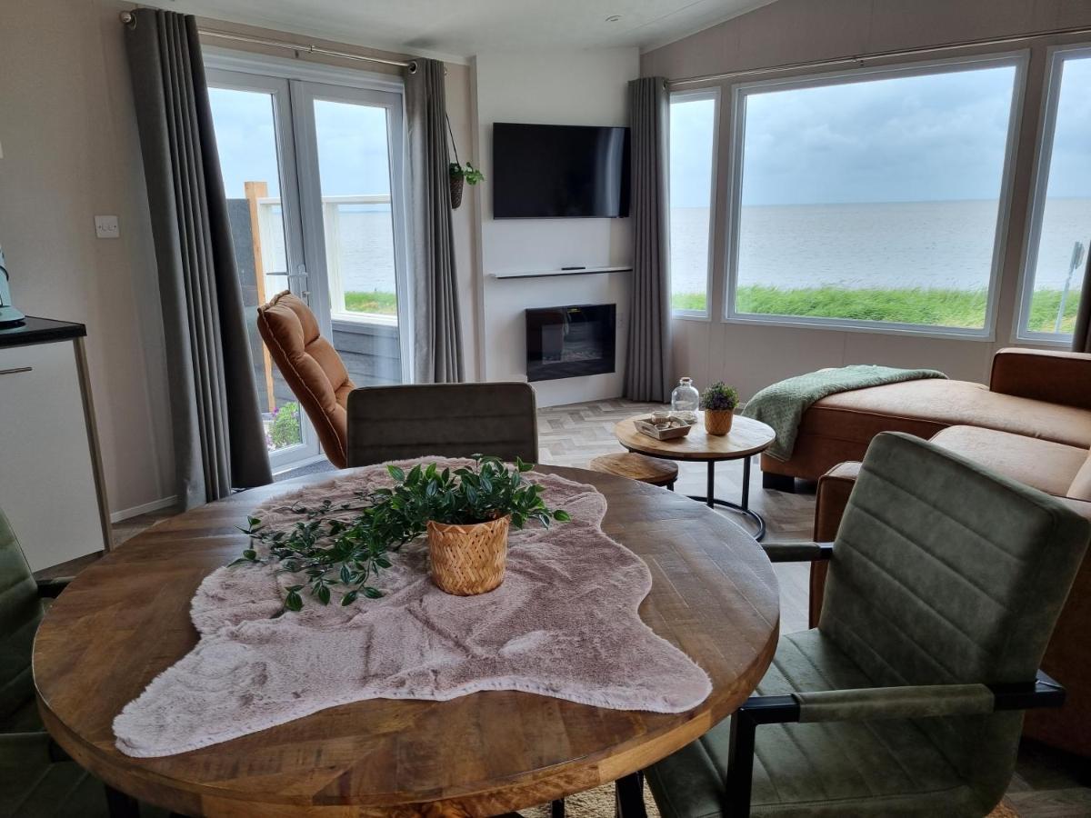 Camping Zeezicht Verhuur Chalet Aan Zee Westerland Exterior photo